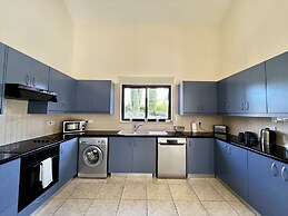 103 KOK - Stay Athena Villa