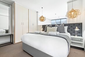 The Quadrant 406
