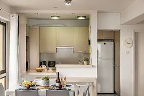 Mackenzie Beachfront Suite