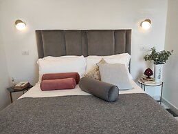 1940 Luxury Accommodations - Suite Onice