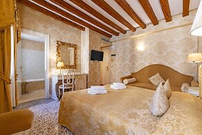 Ca di Malta Room 2 by Wonderful Italy