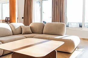 The Ultimate Jacuzzi Penthouse by PS