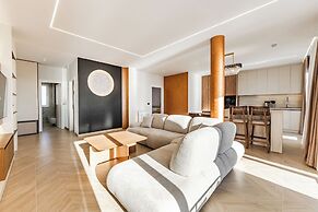 The Ultimate Jacuzzi Penthouse by PS