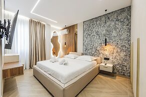 The Ultimate Jacuzzi Penthouse by PS