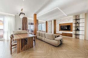 The Ultimate Jacuzzi Penthouse by PS