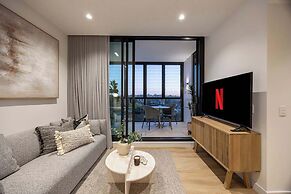 Saint Noir in St Kilda