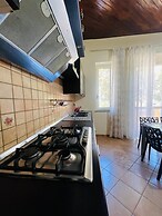 Villa 3 letti 2 docce e Giardino