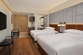 Four Points By Sheraton Amritsar, Mall Road