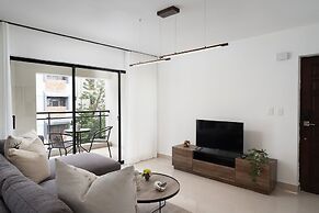 Plaza Colonial Residence By YellowKey