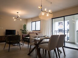 Plaza Colonial Residence By YellowKey
