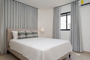 Plaza Colonial Residence By YellowKey