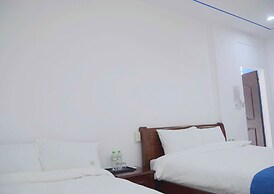 SHARE Hostel & Coffee