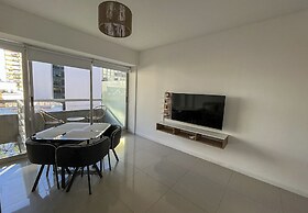 RentUp - Dpto con balcón y piscina
