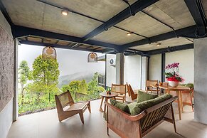 Asahan Munduk Cabin