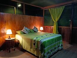 Amazon Jungle Expeditions Lodge