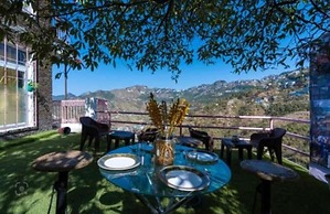 Pax & Opis Luxury Villa