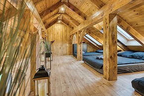 Wood House Bela Krajina