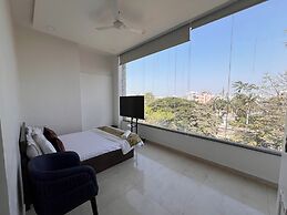 Hotel Golden Leaf