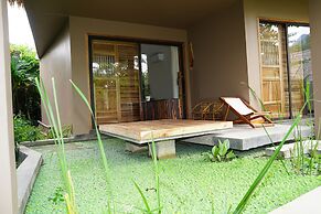 Van Long Garden Retreat
