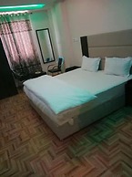 Hotel Deepak Residency