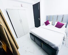 Roomshala Hotel Seven