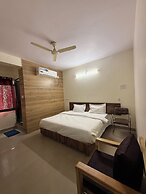 THE GRAND SERENITY HOTEL