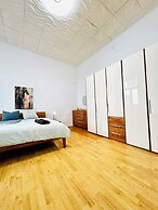 Cozy 2 Room Stay for 5 Near Stadthalle