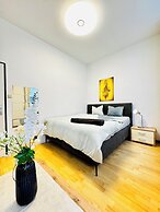 Cozy 2 Room Stay for 5 Near Stadthalle