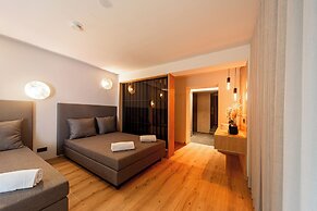 EDEN APARTMENTS