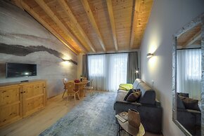 EDEN APARTMENTS