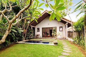 Lush 1 BR Private Pool Villa Inseminyak