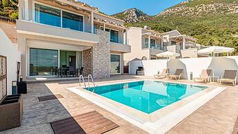 Villa Aglaia in Mparmpati