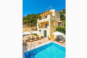 Villa Sequoia Yellow