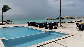 Bahamas Dream - Beach Luxury Vacation