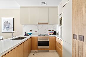 2BR Steps to Burj Khalifa Dubai Mall