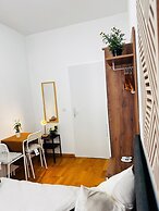 Affordable 4BR Near Stadthalle