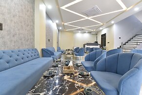 Ricch Hotels