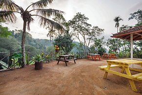 Underground Hostel By Bilwa Estate