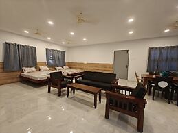 Hotel Mauris & Restaurant By Wishotel