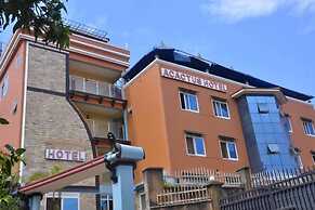 Acactus Hotel