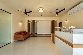 Yellowstone Resort Arambol