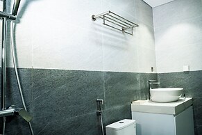 Diamond Light Hotel