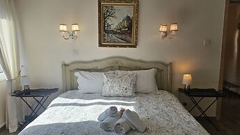 116 NIC 303 - Stay Vintage Central Suites