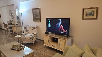 116 NIC 303 - Stay Vintage Central Suites
