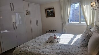 116 NIC 303 - Stay Vintage Central Suites
