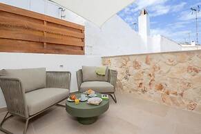 SES SIS ROSES HOTEL