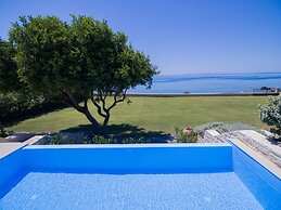 Mary Beach 3 Villa
