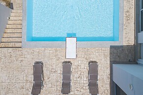 Petres Villas