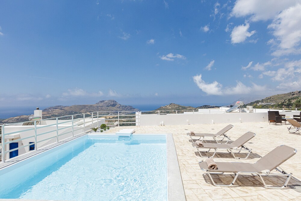 Petres Villas