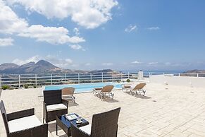 Petres Villas